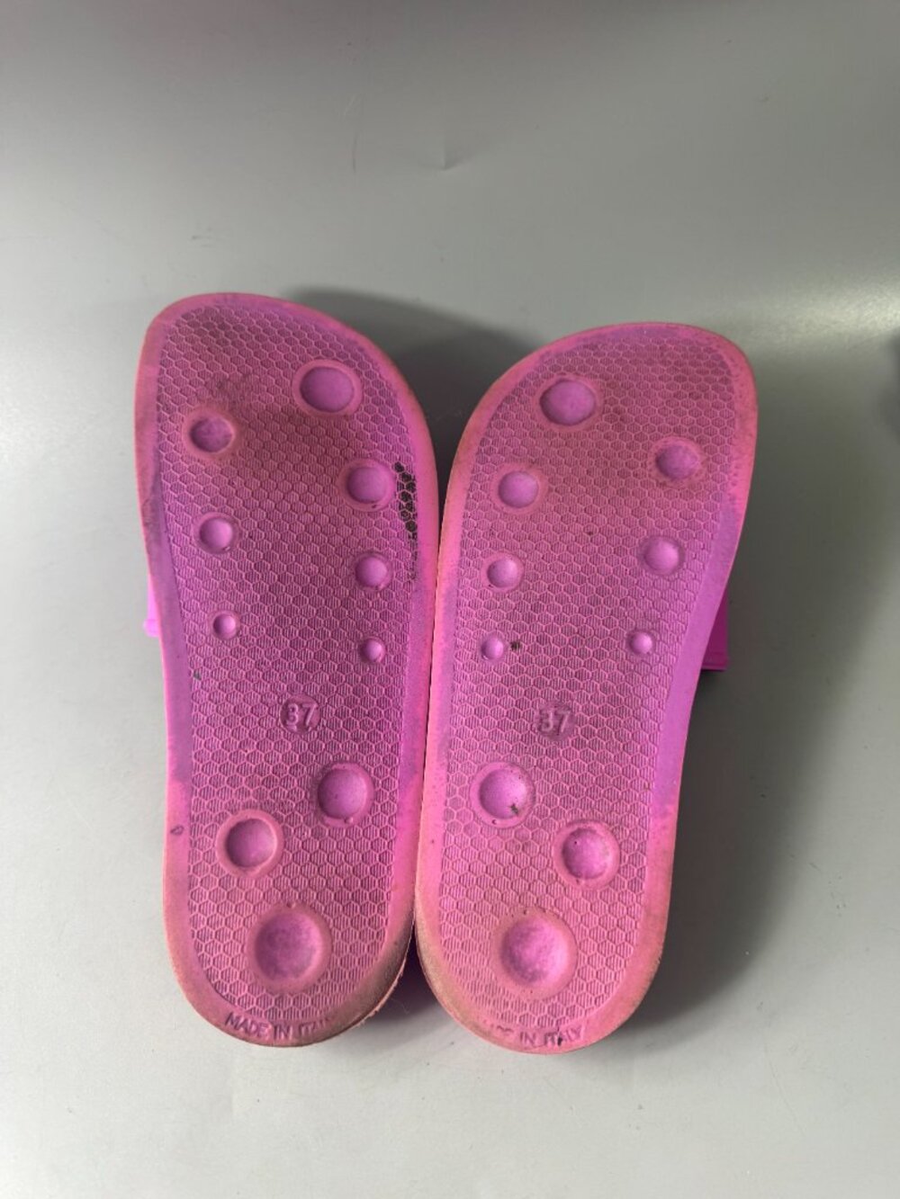 Authentic Off-White Arrow Slider Rubber Slides, Pink, Size 37 - Picture 9 of 13